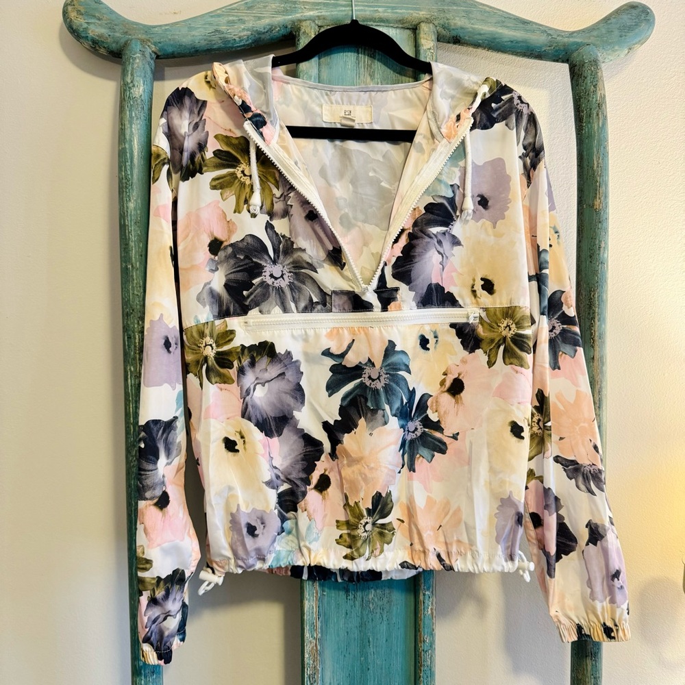 Thread Supply oversized floral workout gear